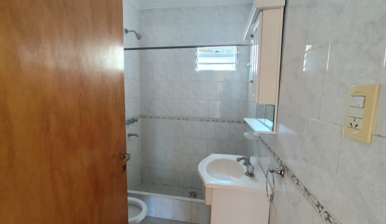 WhatsApp Image 2025-11-03 at 14.04.21