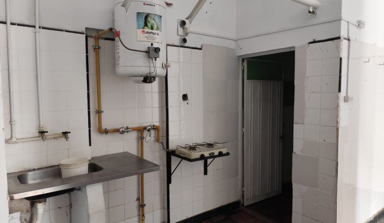 WhatsApp Image 2025-11-04 at 11.58.30 (2)