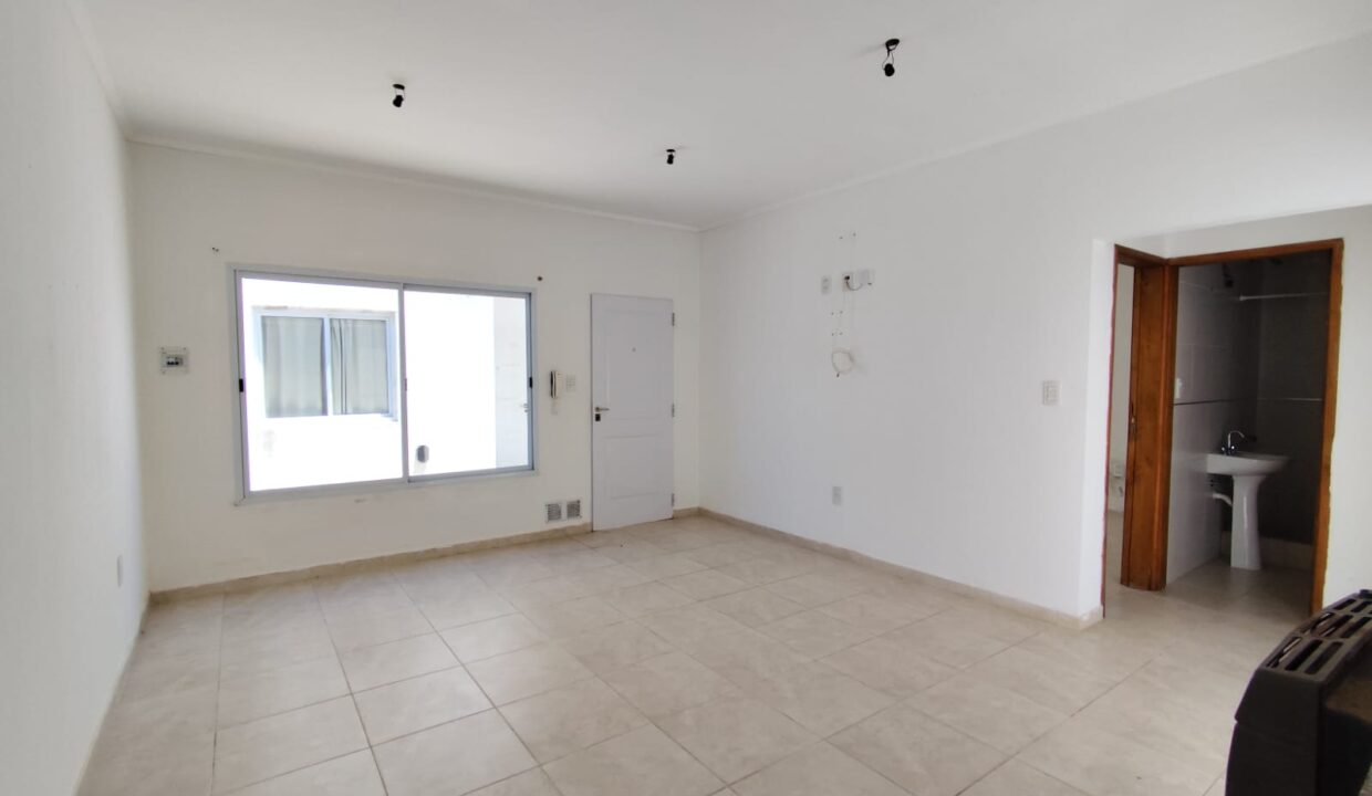 WhatsApp Image 2025-12-26 at 14.18.43 (1)